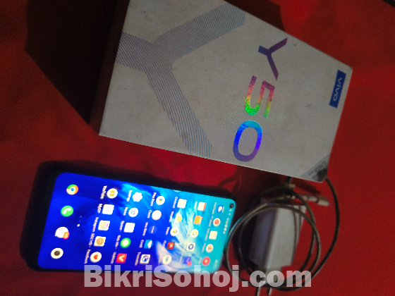 Vivo y50